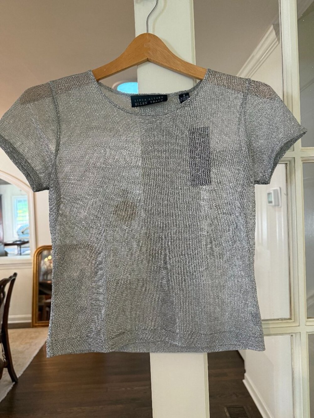 Ellen Tracy Silver sheer ahort sleeve top NWT